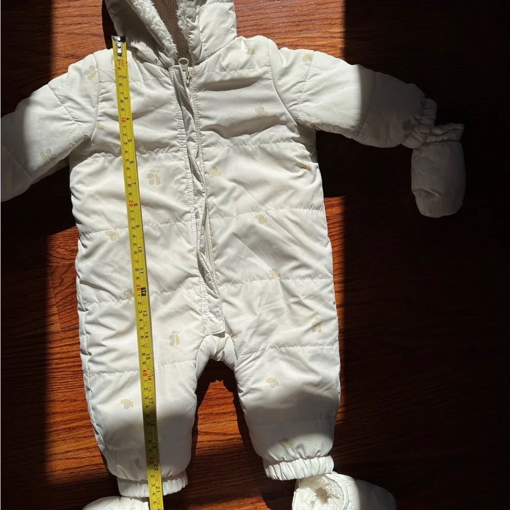 ZARA NYLON ROMPER WITH DETACHABLE MITTENS AND BOOTIES / Size 6-9 months
